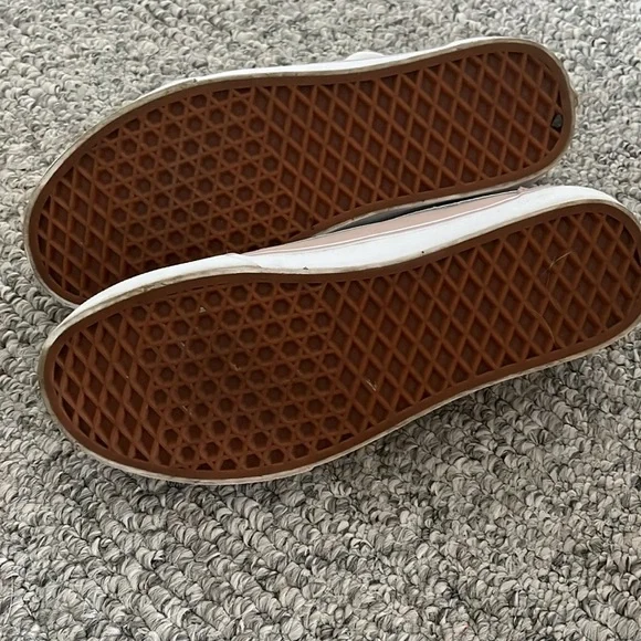 Woman’s Vans - Picture 2 of 4